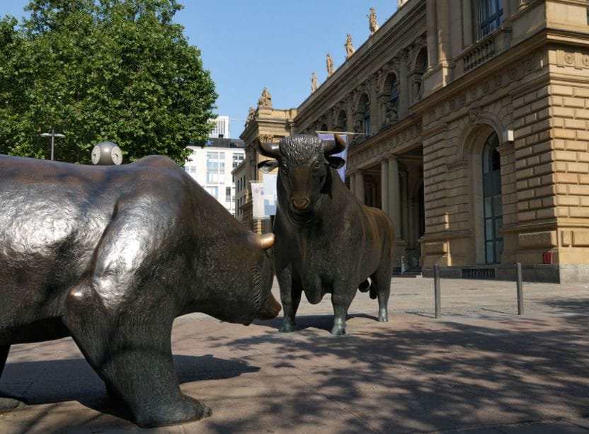 Bear en bull in Frankfurt bij de beurs